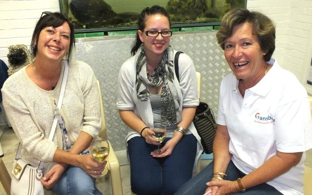  Vanessa Thomas, Candice Lombard en Gina Boysen 